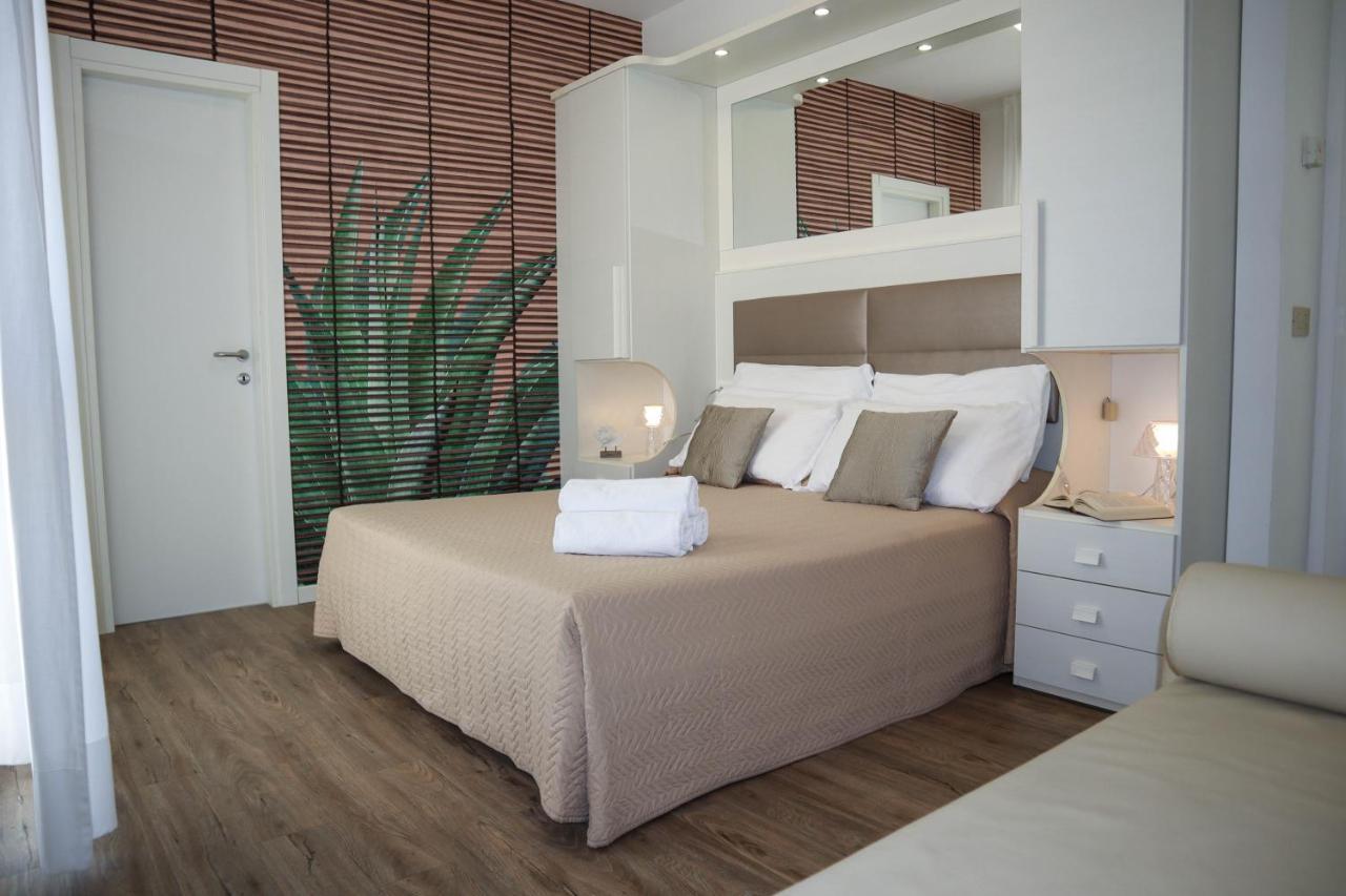 Hotel Columbia & Ninfea Lido di Jesolo Eksteriør billede