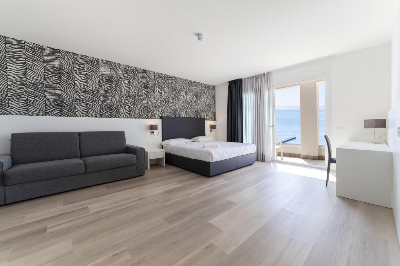 Hotel Columbia & Ninfea Lido di Jesolo Eksteriør billede